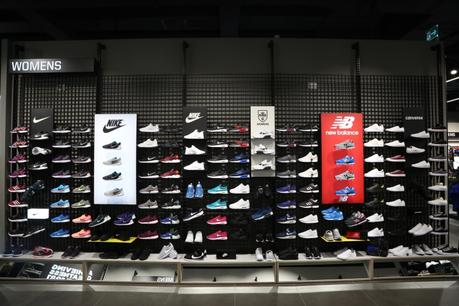 adidas store roma est |Trova il miglior prezzo ankarabarkod.com.tr