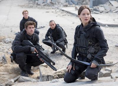 Hunger Games: Mockingjay pt. 2 - Dio benedica Jennifer Lawrence.