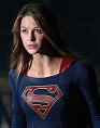 “Supergirl” sta cercando un (giovane) Superman