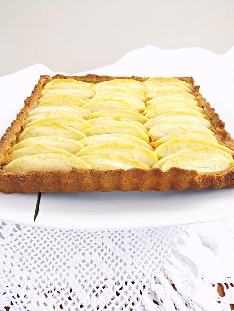 Crostata di grani antichi alle mele e cachi (senza uova e senza burro)