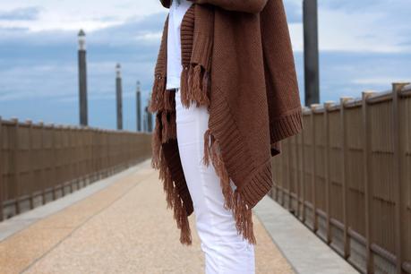 Fata d'autunno: maxi cardigan e la t-shirt Siamoises