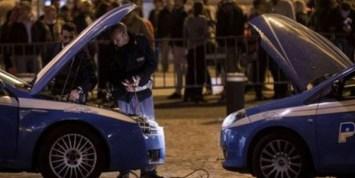 auto-della-polizia-in-panne-davanti-a-palazzo-chigi-600x300