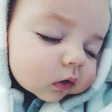 Hai appena avuto un bambino o stai per averlo? Call the midwife: chiama l’ostetrica