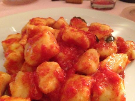 Senza Bimby, Gnocchi di Ricotta al Pomodoro e Basilico