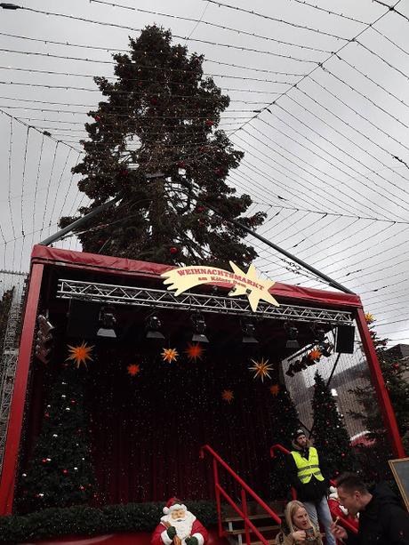 I mercatini di natale di Colonia. Eccolo lo spread tra l'Italia e la Germania. Non servono modelli economici