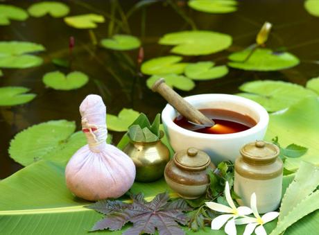 I benefici del massaggio ayurvedico ayurveda_Fotor