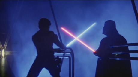 Star Wars: Il Risveglio della Forza,  J.J. Abrams parla dei duelli con le spade laser!