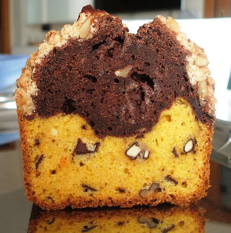 Plumcake bi-gusto alla zucca e cioccolato con copertura croccante