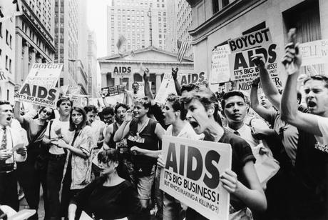 Per la giornata per la lotta all’AIDS  programmazione speciale su Sky Cinema e MTV8