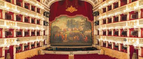 Musica Classica nei luoghi più belli di Napoli | 1-6 dicembre 2015