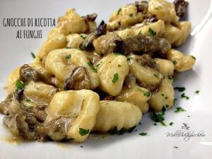 gnocchi di ricotta ai funghi