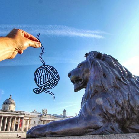 Rich McCor: silhouette di carta e monumenti europei Trafalgar_Square