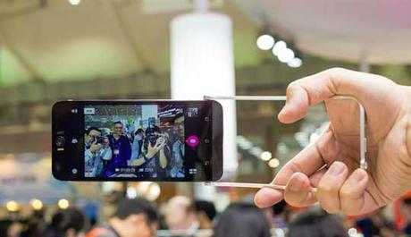 Asus Zenfone Selfie disponibile in versione a tiratura limitata con 128 GB di memoria interna