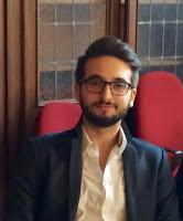 PAVIA. Molte le proteste per la frase del sindaco sul presepe e il riferimento alla figura di Cristo.