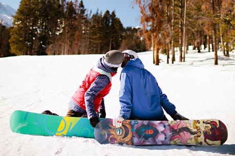 snowboarding-engagement-photos-jason-gina