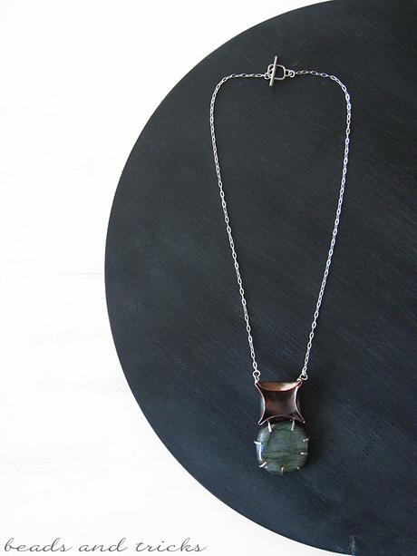 Ancora quadrato: collana con labradorite