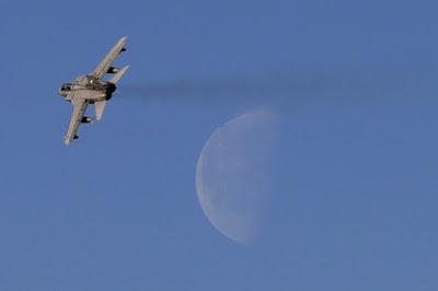 Il Regno Unito ha condotto i primi raid aerei in Siria