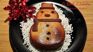 Torta soffice con yogurt e farina di riso per la colazione delle feste