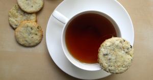 La ricetta dei biscotti profumati al tè Earl grey