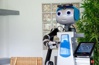 ANCORA. Robot che aiuteranno gli anziani a casa e fuori: si testano DORA,ORO e CORO.