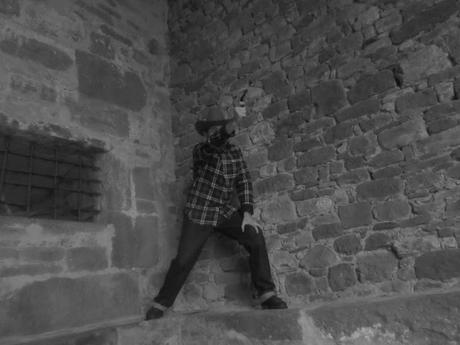 Mad Six Shooter- reprise