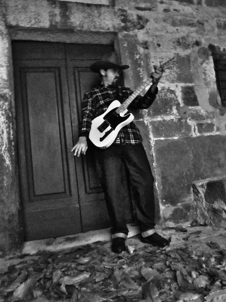 Mad Six Shooter- reprise