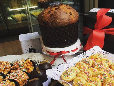 panettone tarallo e struffoli neri leopoldo