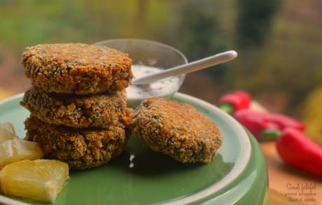 Simil-falafel di grano saraceno e bucce di carota