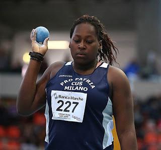 MILANO. Sydney Giampietro segna il record Allieve a Schio: 17,25 nel peso indoor.