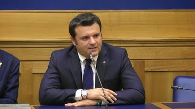 PAVIA. Depositato il DDL Centinaio: gli obiettori di coscienza religiosa proseguiranno il lavoro scolastico senza far vacanze.