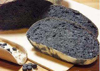 Pizza e pane nero : il carbone vegetale