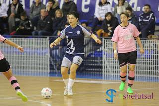 Erika Villani autrice di una doppietta per l'Olimpus contro il Salins calcio a 5 femminile