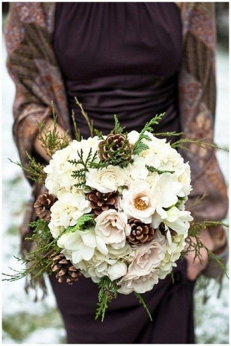 Unconventional winter wedding bouquet