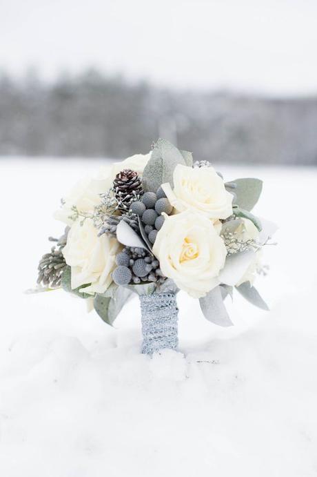 Unconventional winter wedding bouquet