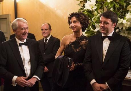 Giuliano Pisapia si diverte tantissimo. Un po' meno i suoi ospiti