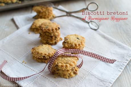 BISCOTTI BRETONI AL PARMIGIANO REGGIANO