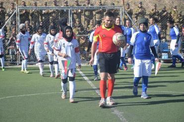 Afganistan/ CIMIC. Una partita di calcio femminile per riflettere sui Diritti delle Donne