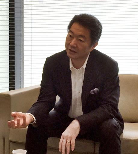 Il modo in cui Konami ha trattato Hideo Kojima si ripercuoterà sugli affari, dice l'ex presidente di Square Enix - Notizia