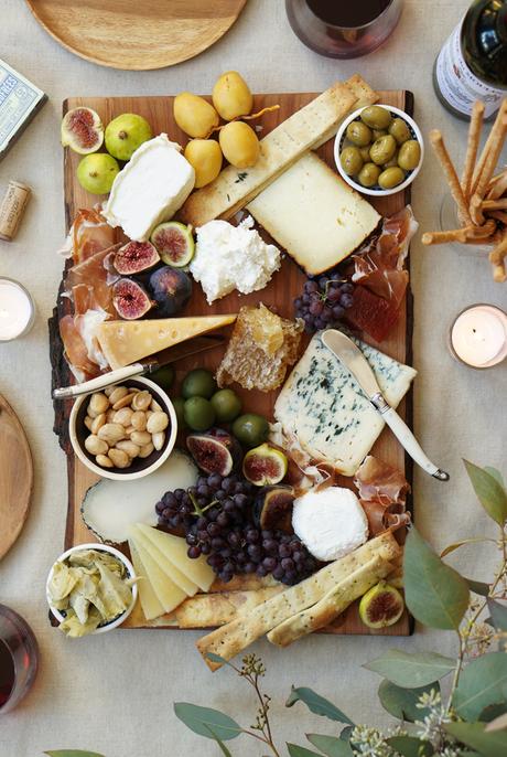 Cheese-platter-HonestlyYUM