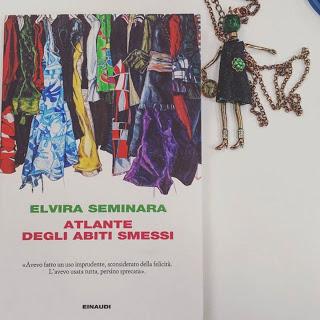 Atlante degli abiti smessi di Elvira Seminara