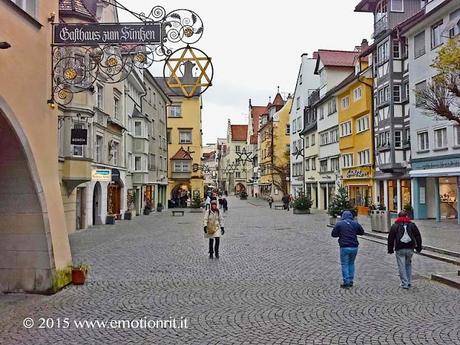 Fare shopping in Maximilianstrasse a Lindau