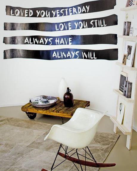 Home Decor: la parete che rinnova una stanza (ovvero lavoretti da fare in caso di noia durante le vacanze di Natale)