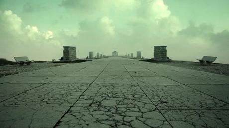 Cieli rossi, Bassano in Guerra