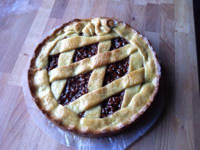 Crostata di Grenoble con le noci