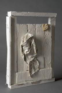 PAVIA. Alla stessa fonte con le opere di Padre Costantino e Giancarlo Nucci.