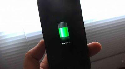 3 modi alternativi per ricaricare lo smartphone...senza elettricità!