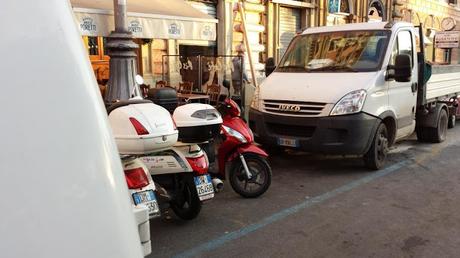 Lavori in corso senza cartello di cantiere. A pochi metri dal Vaticano oltretutto. Una nuova segnalazione