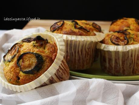 Muffin salati con ricotta e zucchine