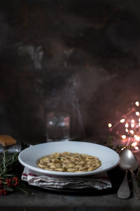 Tortellini in brodo