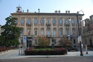 PAVIA. Orezzi si è dimesso. Da oggi inizia la riorganizzazione del settore comunicazione del Comune.